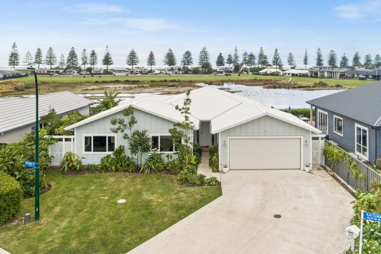 Photo of property in 32 Kaituna Place, Te Awa, Napier, 4110