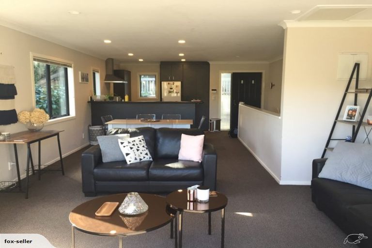 Photo of property in 28c Ronald Woolf Place, Churton Park, Wellington, 6037