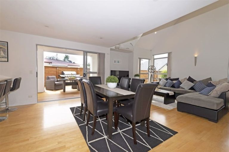 Photo of property in 108b Mcleod Road, Te Atatu South, Auckland, 0610