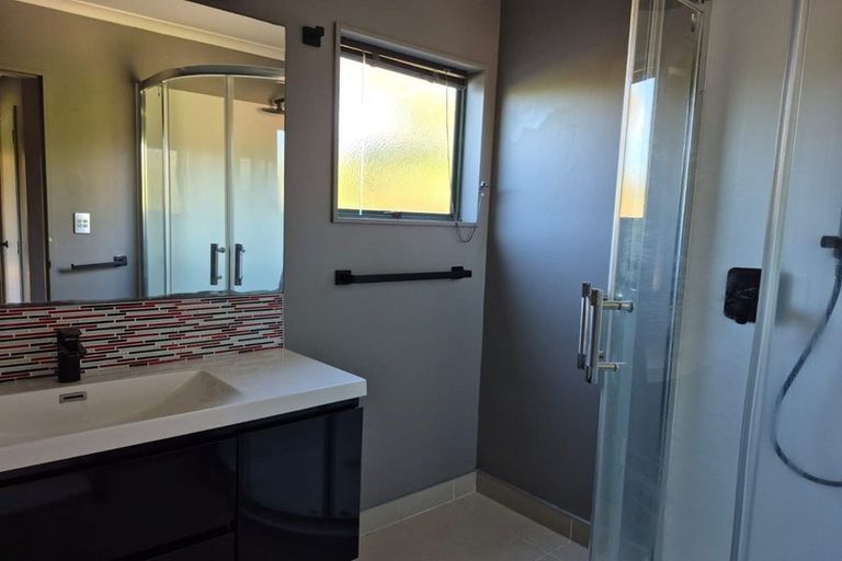 Photo of property in 21 Mamaku Rise, Welcome Bay, Tauranga, 3112