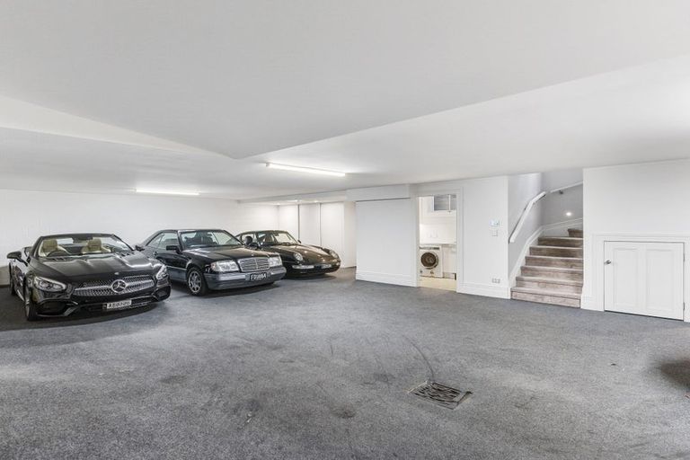 Photo of property in 86 Sarsfield Street, Herne Bay, Auckland, 1011