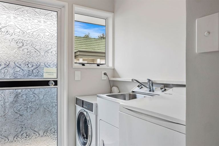 Photo of property in 1/23 Jacksons Road, Merivale, Christchurch, 8014