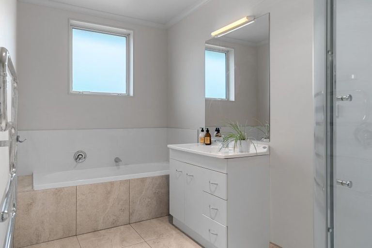 Photo of property in 43 Kedge Drive, Mangawhai, 0505