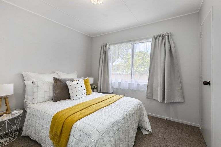 Photo of property in 16a Kairimu Street, Stokes Valley, Lower Hutt, 5019