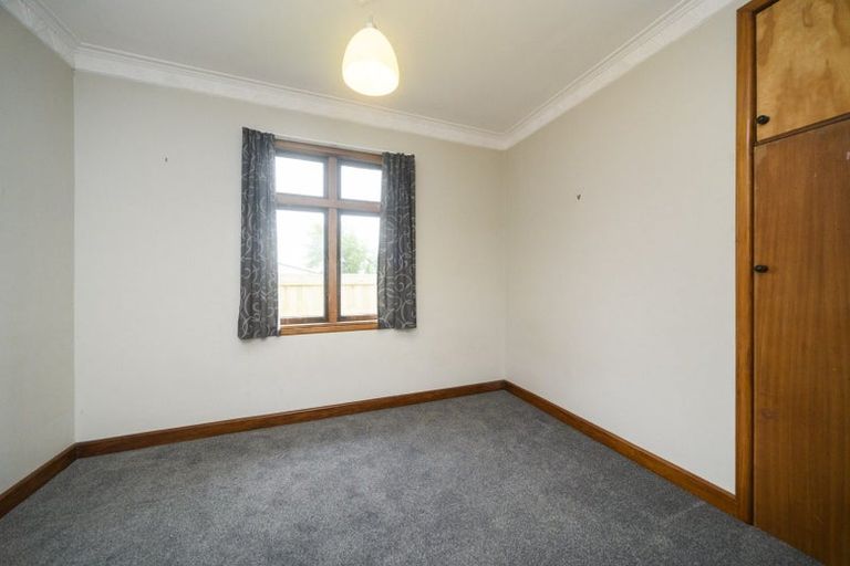 Photo of property in 25 Saint Johns Avenue, Palmerston North, 4414