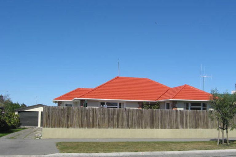 Photo of property in 12 Saint George Street, Watlington, Timaru, 7910