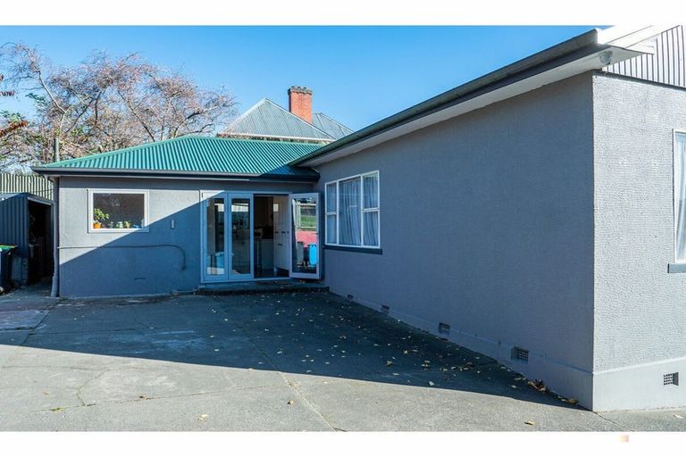 Photo of property in 12 Grasmere Street, Waimataitai, Timaru, 7910