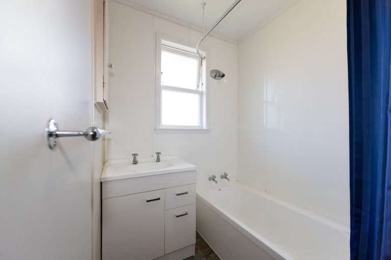 Photo of property in 61 Whitby Crescent, Flaxmere, Hastings, 4120