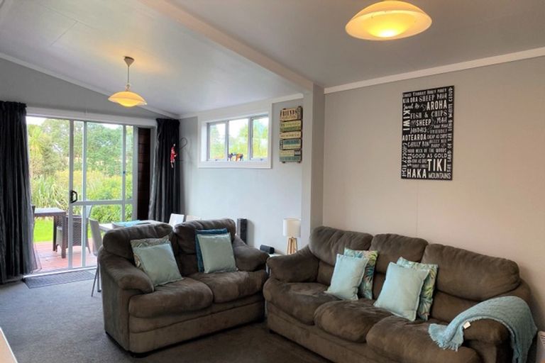 Photo of property in 13 Waikohua Place, Ruakaka, 0116