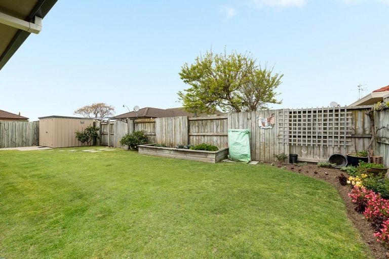 Photo of property in 110 Oriental Parade, Papamoa Beach, Papamoa, 3118