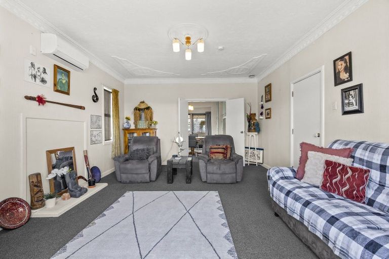 Photo of property in 7 Douglas Street, Levin, 5510