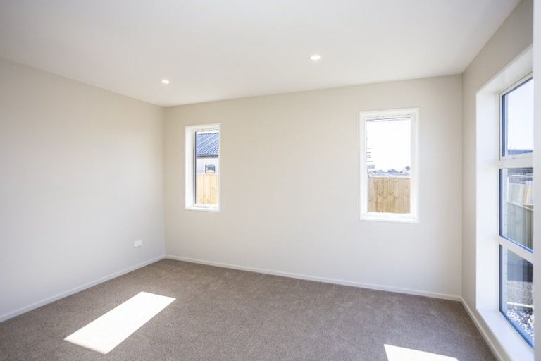 Photo of property in 28 Podocarp Drive, Halswell, 8025
