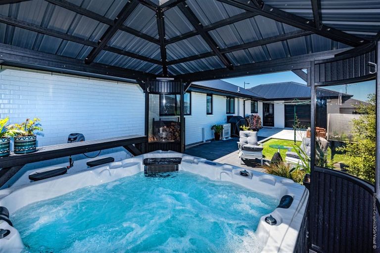 Photo of property in 37 Lucca Crescent, Rolleston, 7615