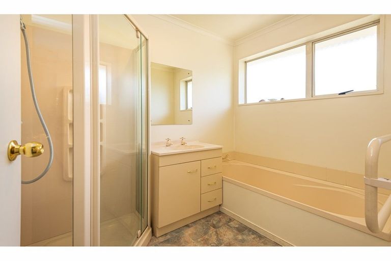 Photo of property in 14 Roslyn Avenue, Mairehau, Christchurch, 8052