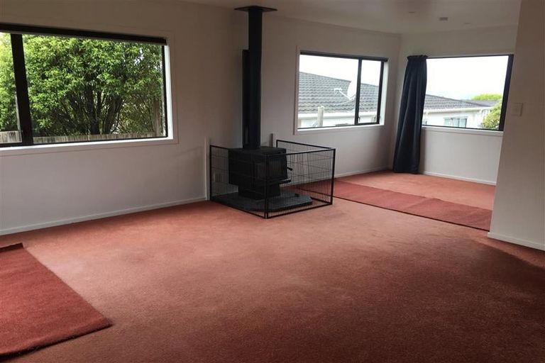 Photo of property in 315b Maungaraki Road, Maungaraki, Lower Hutt, 5010