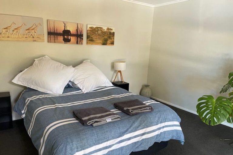 Photo of property in 4 Gails Drive, Okura, Albany, 0792