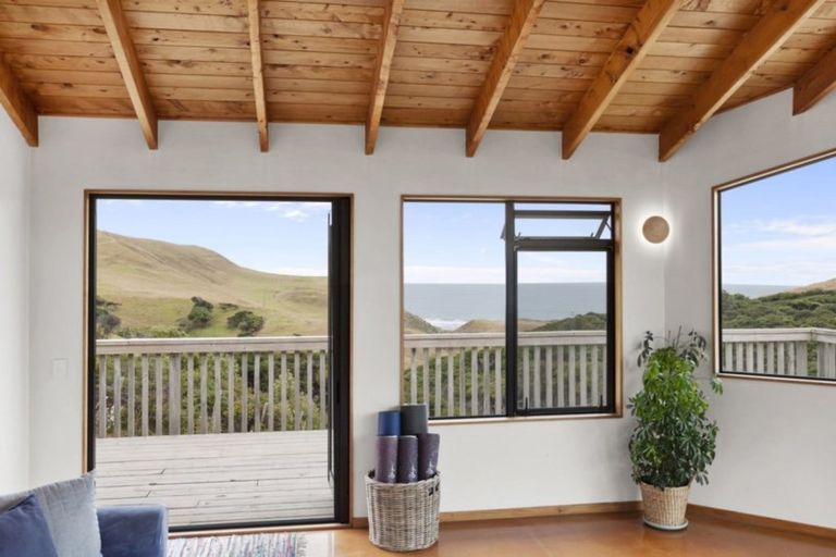 Photo of property in 1574 Whaanga Road, Raglan, 3296