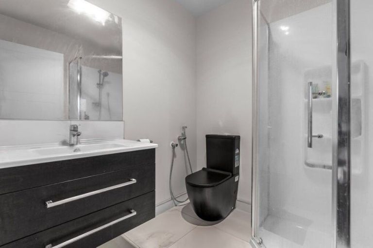 Photo of property in 20 Te Kaarearea Avenue, Hamilton East, Hamilton, 3216