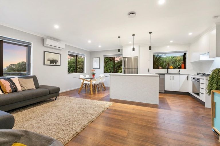 Photo of property in 116a Osprey Drive, Welcome Bay, Tauranga, 3112