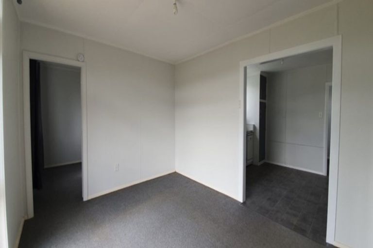 Photo of property in 9b Arawa Place, Castlecliff, Whanganui, 4501