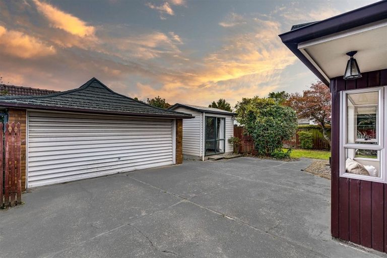 Photo of property in 21 Glenside Avenue, Ilam, Christchurch, 8041