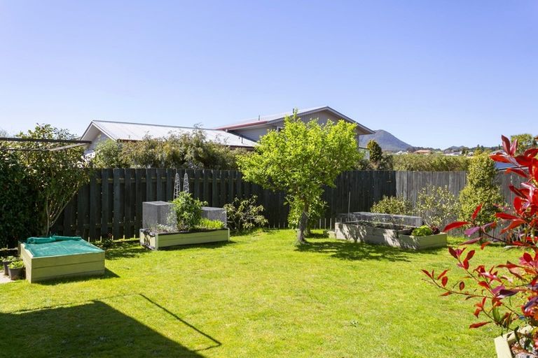 Photo of property in 66 Richmond Avenue, Richmond Heights, Taupo, 3330