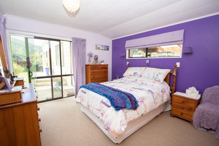 Photo of property in 8 Seaview Avenue, Te Puru, Thames, 3575