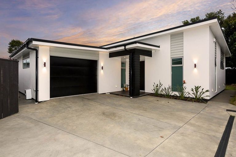 Photo of property in 931b High Street, Avalon, Lower Hutt, 5011