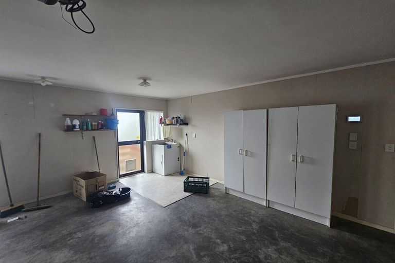 Photo of property in 2/7 Edendale Road, Somerville, Auckland, 2014