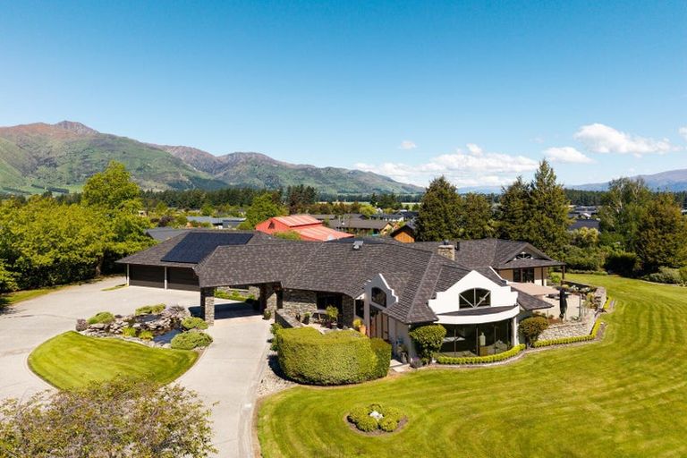 Photo of property in 70 Nichol Street, Lake Hawea, Wanaka, 9382