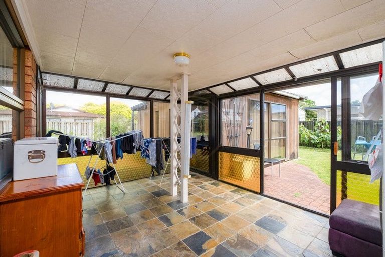 Photo of property in 3 Zenith Place, Conifer Grove, Takanini, 2112