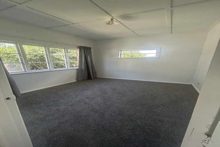 Photo of property in 1/43 Vine Street, Mangere East, Auckland, 2024
