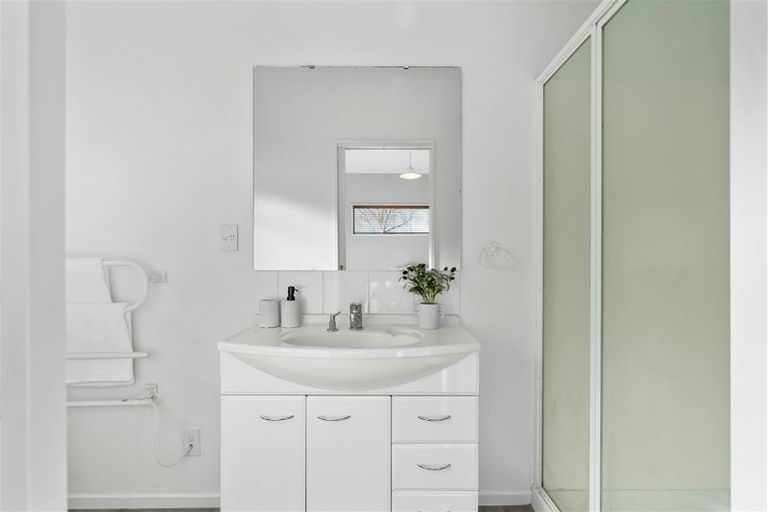 Photo of property in 90 Condell Avenue, Papanui, Christchurch, 8053