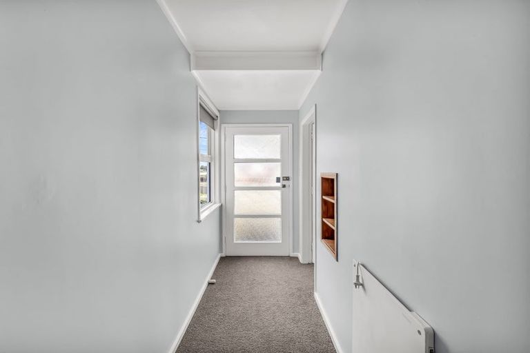 Photo of property in 92 Swiss Avenue, Gonville, Whanganui, 4501