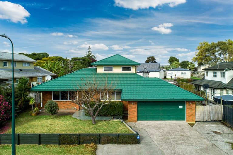 Photo of property in 15 Lenore Road, Favona, Auckland, 2024
