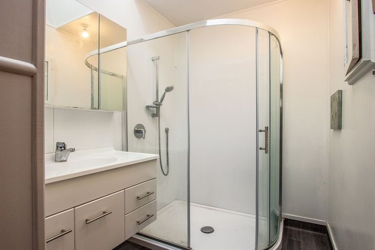 Photo of property in 9 Temuera Street, Otaki, 5512