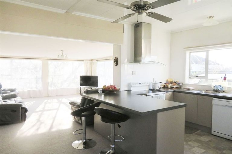 Photo of property in 9 Lock Street, Gore, 9710