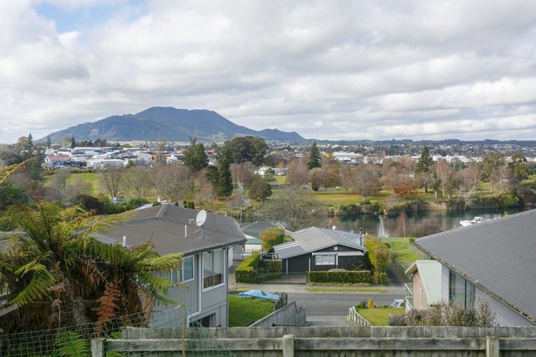 Photo of property in 2/20 Pitiroi Street, Nukuhau, Taupo, 3330