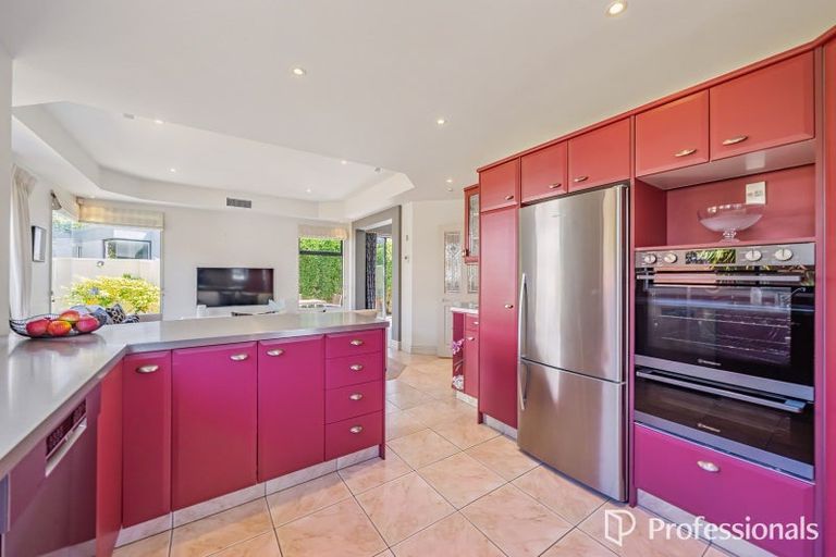 Photo of property in 52a Penrose Street, Woburn, Lower Hutt, 5010