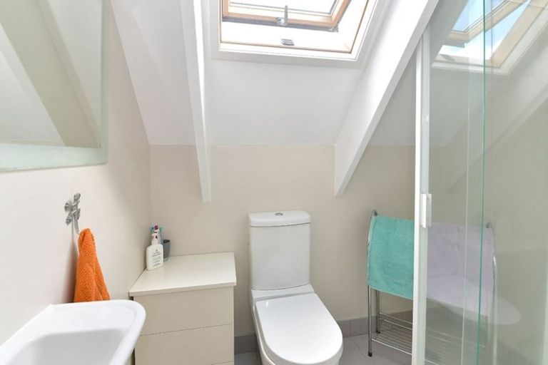 Photo of property in 118 Florence Avenue, Orewa, 0931