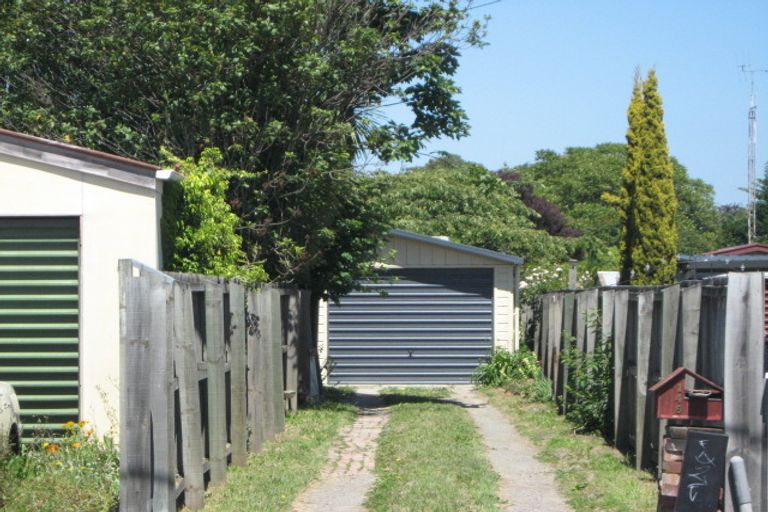 Photo of property in 145 Selwyn Street, Somerfield, Christchurch, 8024