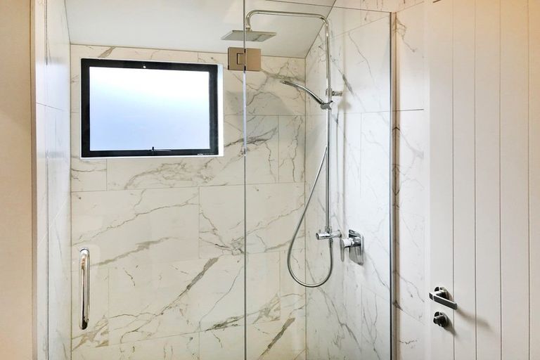 Photo of property in 8 Falconer Rise, Jacks Point, Queenstown, 9371