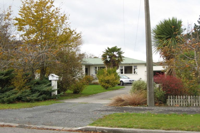 Photo of property in 53 Dryden Street, Milton, 9220