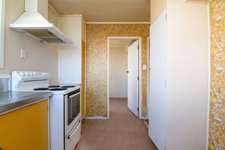 Photo of property in 7 Virgo Place, Kawaha Point, Rotorua, 3010