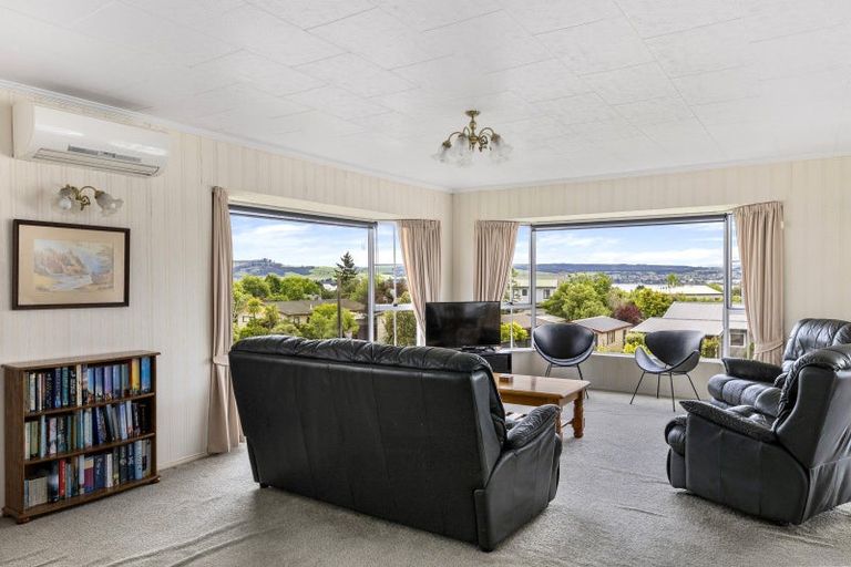 Photo of property in 63 Grace Crescent, Richmond Heights, Taupo, 3330