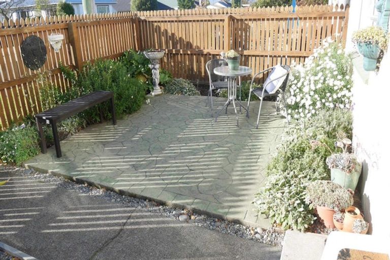 Photo of property in 6/93 Racecourse Road, Sockburn, Christchurch, 8042