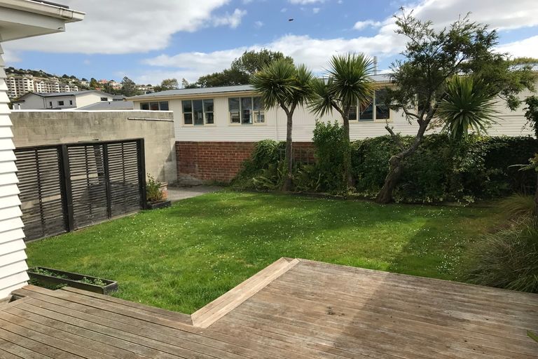 Photo of property in 326 Bay View Road, South Dunedin, Dunedin, 9012