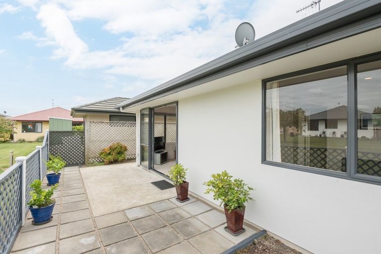 Photo of property in 8 The Drive, Richmond, 7020