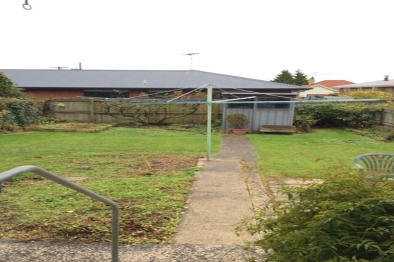 Photo of property in 11 Pencarrow Street, Caversham, Dunedin, 9012