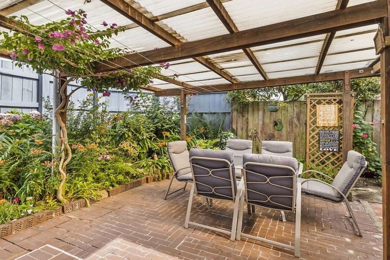 Photo of property in 4 Leven Street, Roslyn, Dunedin, 9010